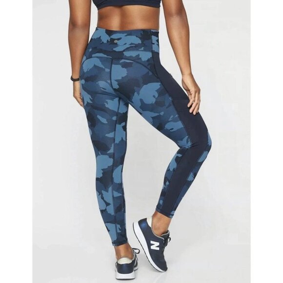 Flash Sale 🚩🛑⏳ Athleta All Blue Camouflage Size XS Tonal Blue Zip Pocket - Picture 6 of 11